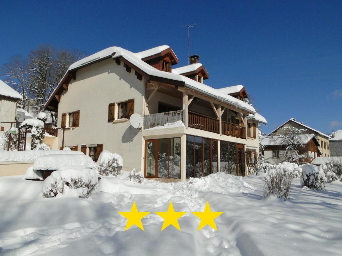 Gite 829 Montagnes Du Jura Avec Spa Et Sauna Classe 3 Etoiles Foncine-le-Haut Exterior foto